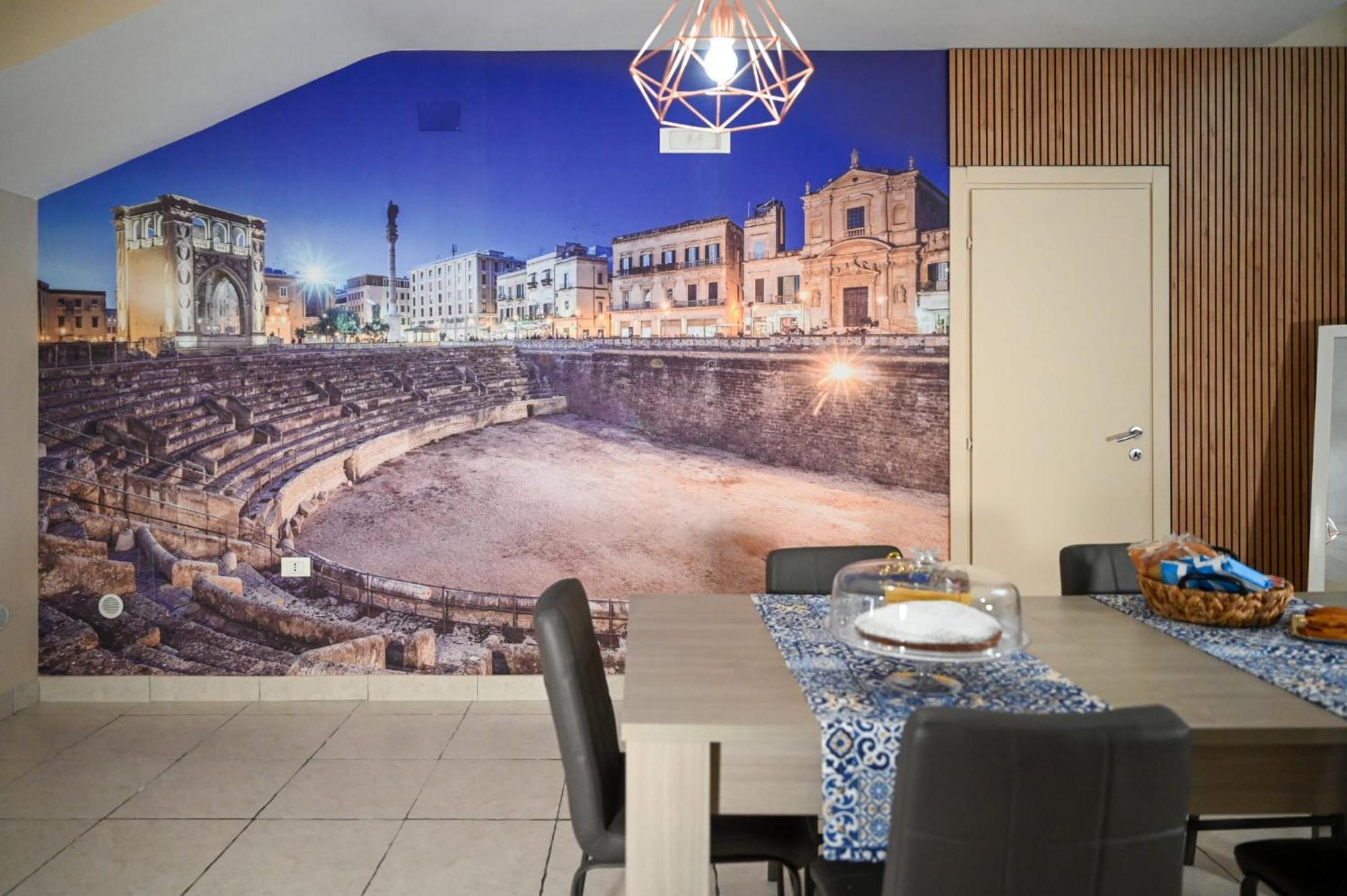 "Il Vecchio Salone" Appartamento In Pieno Centro Con Garage Privato Λέτσε Εξωτερικό φωτογραφία